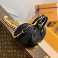 Louis Vuitton Women LV Speedy Bandoulière 20 Black Embossed Grained Cowhide Leather (6)