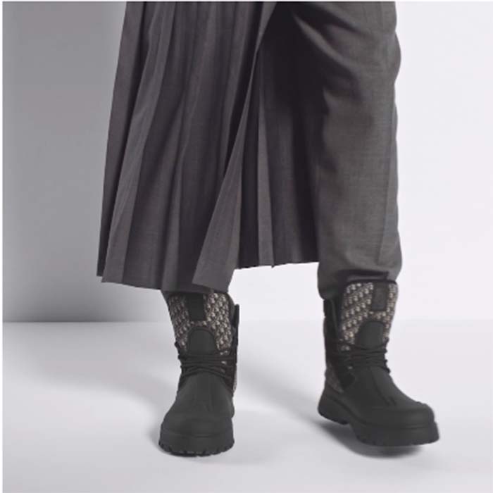 Dior Unisex CD Dior Garden Ankle Boot Beige Black Oblique Jacquard Black Rubber (7)