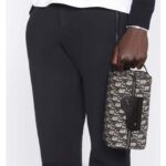 Dior Unisex CD Dior Lingot Toiletry Case Beige Black Oblique Jacquard Grained Calfskin - Bild 12