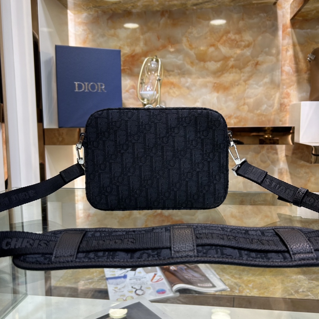 Dior Unisex CD Mini Safari Bag Strap Black Dior Oblique Jacquard (7)