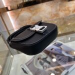 Dior Unisex CD Saddle Pouch Strap Black Grained Calfskin Embossed Dior Signature – Image 6