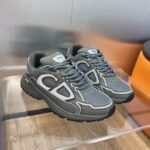 Dior Unisex Shoes CD B30 Sneaker Olive Mesh Technical Fabric - Image 3