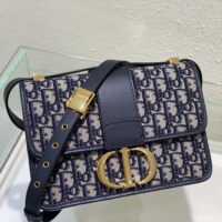 Dior Women CD 30 Montaigne Bag Blue Dior Oblique Jacquard (1)