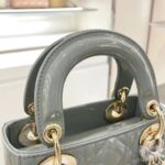 Dior Women CD Mini Lady Dior Bag Sage Green Patent Cannage Calfskin - immagine 4