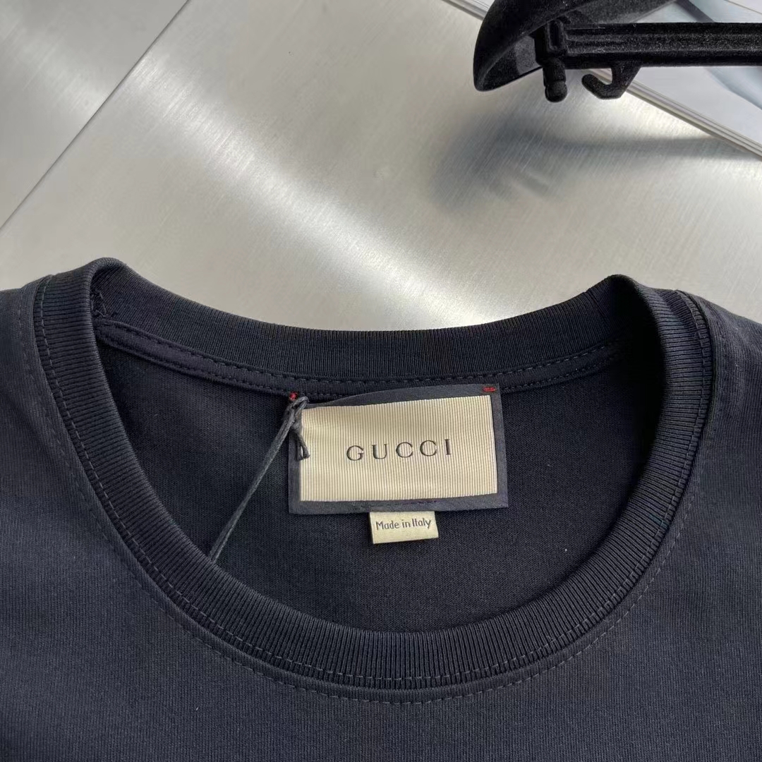 Gucci Men GG Cotton Jersey T-Shirt Print Black Crewneck Short Sleeves Oversize Fit (8)