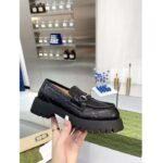 Gucci Unisex GG Lug Loafer Black GG Leather Horsebit Rubber Sole 1.5 CM Heel Height - Imagen 7
