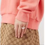 Gucci Unisex Icon Ring Yellow Gold Interlocking G 18k Yellow Gold White Zirconia - immagine 10