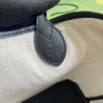 Gucci Unisex Jumbo GG Large Tote Bag Black Jumbo GG Leather - Image 10