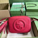 Gucci Women GG Blondie Small Shoulder Bag Red Leather Round Interlocking G – Bild 2