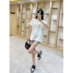 Gucci Women GG Cotton Jersey T-Shirt Off White Heavy Cities Embroidery Crewneck Short Sleeves Oversize Fit - Imagen 10