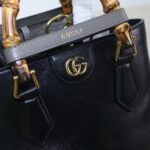 Gucci Women GG Diana Small Tote Bag Black Leather Gold-Toned Hardware Double G - Imagen 8