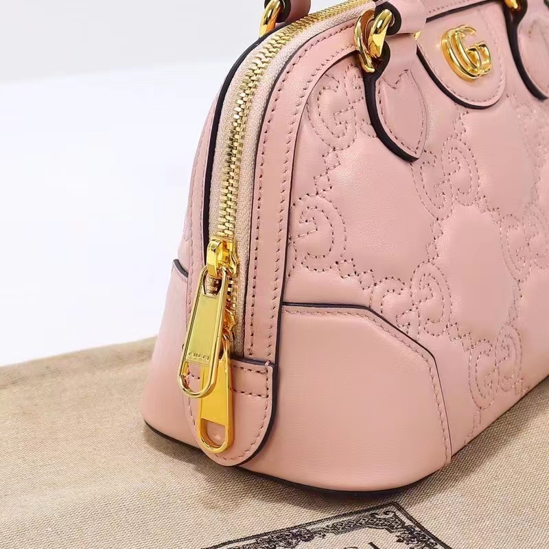 Gucci Women GG Matelassé Handbag Pink GG Leather Double G Zip Closure (8)