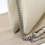 Gucci Women Petite GG Medium Tote Bag White Leather Double G Zip Closure - Imagen 7