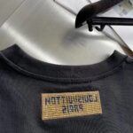 Louis Vuitton LV Men Bead-Embroidered Cotton T-Shirt Show Fit Embroidered Signature – Image 6