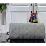 Louis Vuitton LV Unisex Keepall Bandoulière 25 Mineral Gray Embossed Taurillon Monogram Cowhide Leather – Bild 4