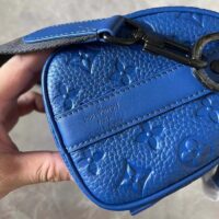 Louis Vuitton LV Unisex Keepall Bandoulière 25 Racing Blue Embossed Taurillon Monogram Cowhide Leather (8)