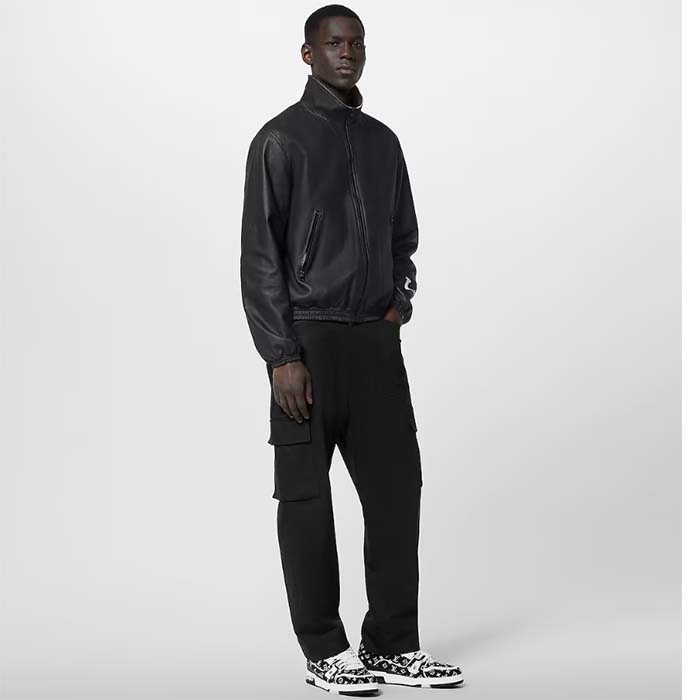 Louis Vuitton LV Unisex LV Trainer Sneaker Black Monogram Textile Rubber Outsole (13)