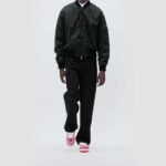 Louis Vuitton LV Unisex LV Trainer Sneaker Red Monogram Textile Rubber Outsole - Imagen 11