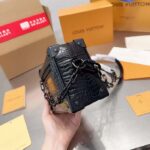 Louis Vuitton LV Unisex Mini Soft Trunk Bag Black Interior Flat External Zipped Pocket – Bild 8