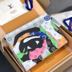 Louis Vuitton LV Unisex Pochette Voyage Multicolor Monogram Coated Canvas Cowhide Leather - immagine 2