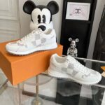 Louis Vuitton LV Unisex Run Away Sneaker White Maxi Damier-Embossed Grained Calf Leather Rubber - Bild 3