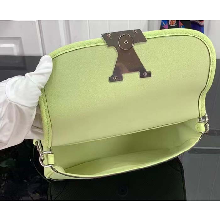 Louis Vuitton LV Women Buci Green Epi Grained Smooth Cowhide Leather (4)