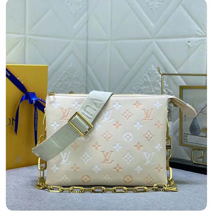 Louis Vuitton LV Women Coussin PM Handbag Crème Beige Lambskin Cowhide Leather (10)