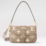 Louis Vuitton LV Femme Diane Tourterelle Beige Crème Monogramme Empreinte Cuir De Vachette En Relief