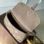 Louis Vuitton LV Women Diane Tourterelle Beige Cream Monogram Empreinte Embossed Cowhide Leather – Image 7