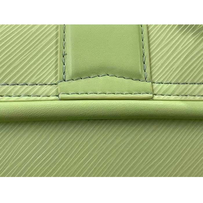 Louis Vuitton LV Women Hide Seek Vert Noto Green Epi Grained Smooth Cowhide Leather (5)