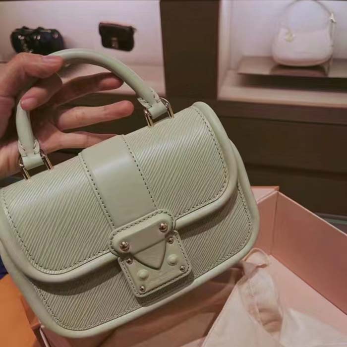 Louis Vuitton LV Women Hide Seek Vert Noto Green Epi Grained Smooth Cowhide Leather (9)