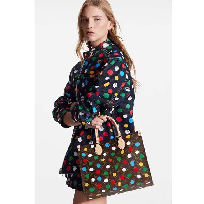 Louis Vuitton LV Women LV x YK OnTheGo MM​ Monogram Coated Canvas 3D Painted Dots Print (13)