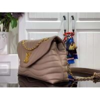 Louis Vuitton LV Women New Wave Chain Bag GM Dark Taupe Quilted Smooth Calf Leather (12)