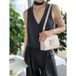 Louis Vuitton LV Women Twist PM Quartz White Epi Grained Cowhide Leather – Image 11