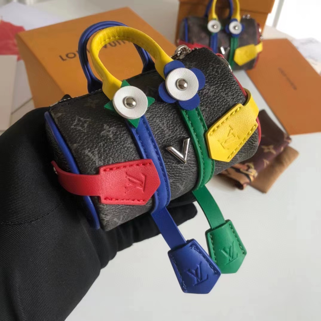 Louis Vuitton Unisex LV Mister Keepall Key Holder Bag Charm Monogram Eclipse Coated Canvas Leather (10)