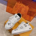 Louis Vuitton Unisex LV Trainer Sneaker Black Mix Sustainable Materials Recycled Polyester - Imagen 3