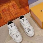 Louis Vuitton Unisex LV Trainer Sneaker Black Mix Sustainable Materials Recycled Polyester - Imagen 2