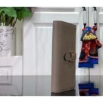 Louis Vuitton Unisex LV Vertical Wallet Beige Blue Taurillon Calf-Leather Sliding Capucines Closure - Imagen 4