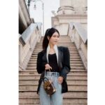 Louis Vuitton Women Camera Box Monogram Monogram Reverse Coated Canvas Cowhide Leather - immagine 11