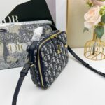 Dior Unisex CD 30 Montaigne Box Bag Blue Multicolor Dior Oblique Jacquard - Image 5