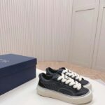 Dior Unisex CD B33 Sneaker Black Smooth Calfskin Dior Oblique Jacquard - Image 3