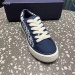 Dior Unisex CD B33 Sneaker Navy Blue Smooth Calfskin Cream Oblique Raised Embroidery – Bild 4
