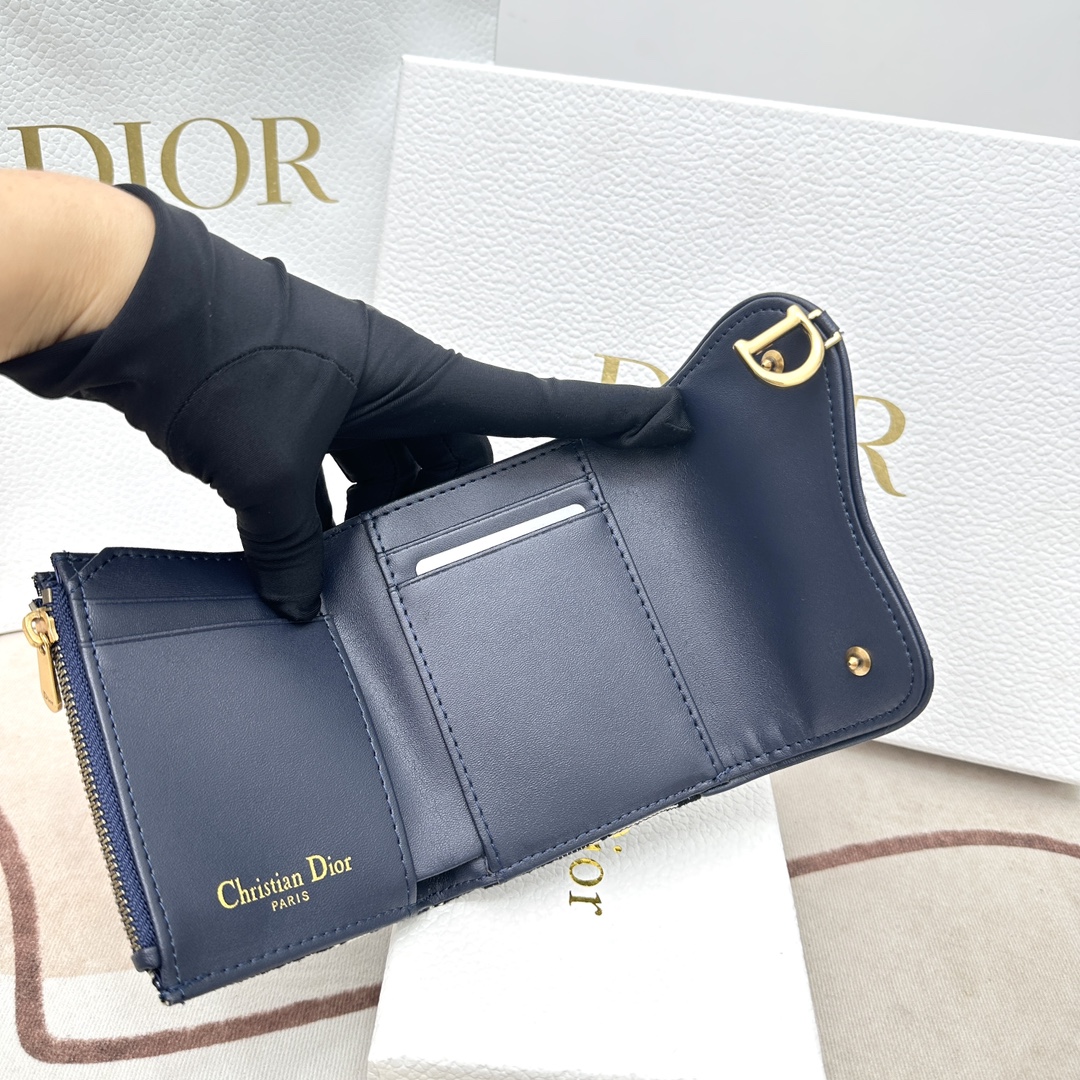 Dior Unisex CD Saddle Lotus Wallet Blue Dior Oblique Jacquard (2)