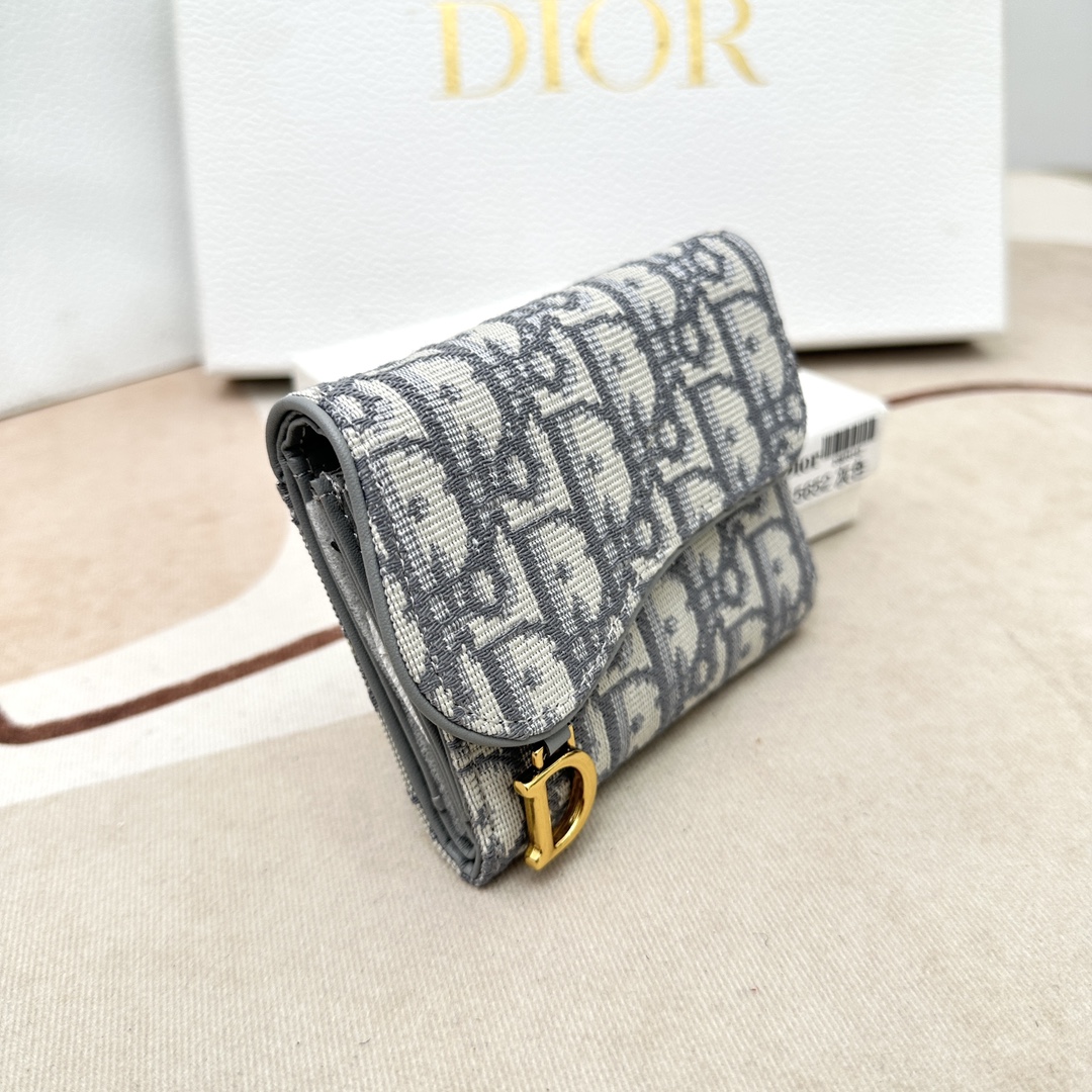 Dior Unisex CD Saddle Lotus wallet Gray Dior Oblique Jacquard (9)