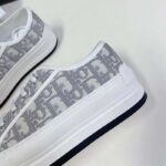 Dior Unisex Shoes CD Walk'N'Dior Sneaker Stone Gray Dior Oblique Embroidered Cotton – Bild 9