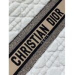 Dior Women CD Medium Book Tote Ice Cannage Shearling Christian Dior Paris Signature - immagine 7