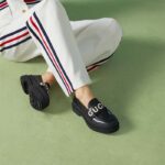 Gucci GG Women Gucci Loafer Black White Leather Scalloped Script Rubber Sole Mid-Heel - immagine 11