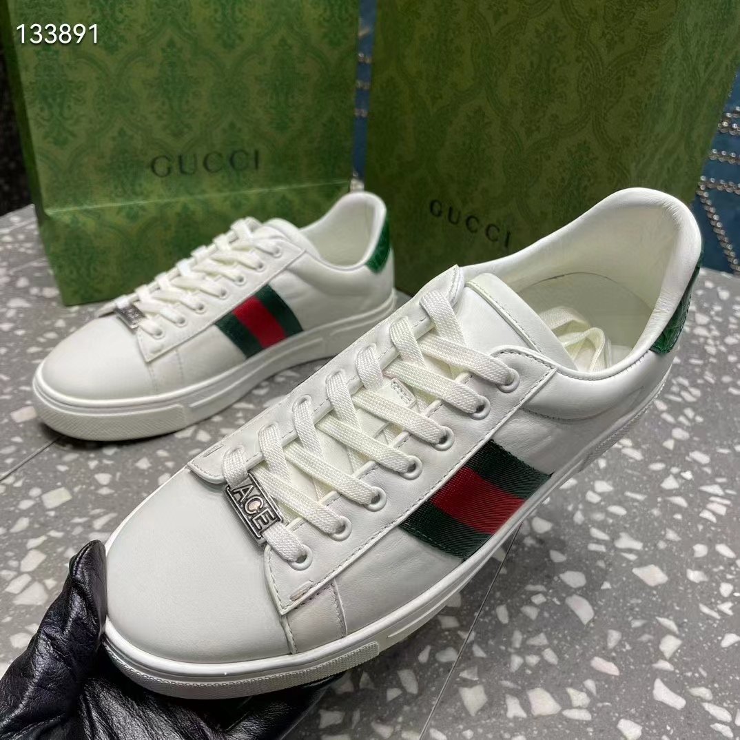 Gucci Unisex GG Ace Sneaker White Leather Green Red Web ‘ACE’ Metal Tag Rubber (3)