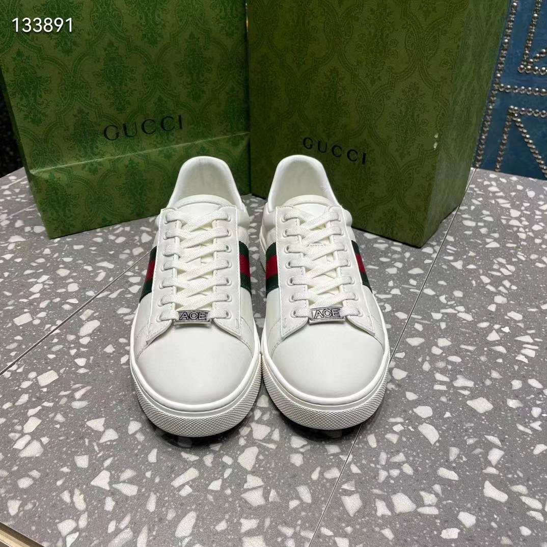 Gucci Unisex GG Ace Sneaker White Leather Green Red Web ‘ACE’ Metal Tag Rubber (4)
