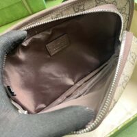 Gucci Unisex GG Belt Bag Beige Ebony GG Supreme Brown Leather Zip Closure (2)